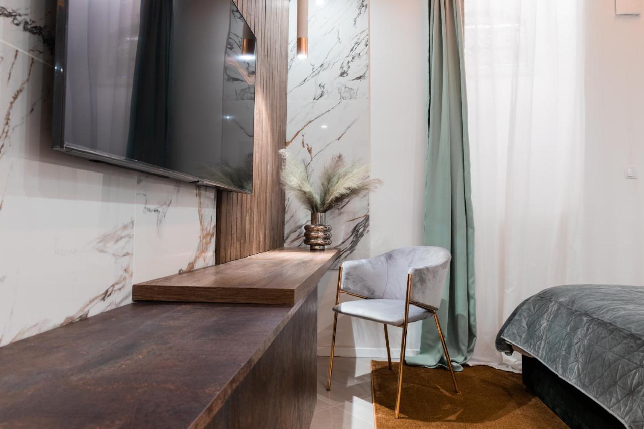 Roberto Boutique Studio Apartman ザグレブ エクステリア 写真